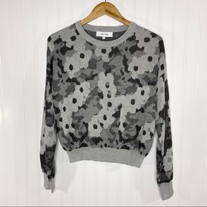 John + Jenn Camo Floral Sweater Size Small NWT